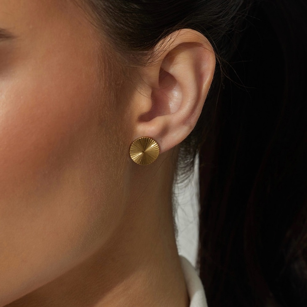 18k Gold Plated Sunburst* Shaped Stud Earrings